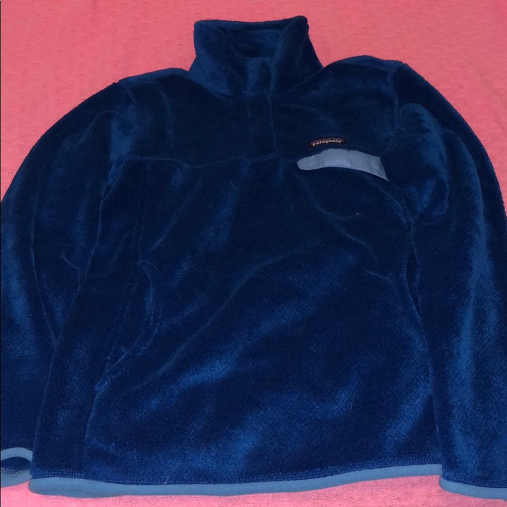 Patagonia sweatshirt